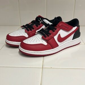 Kids Air Jordan 1 Low FlyEase